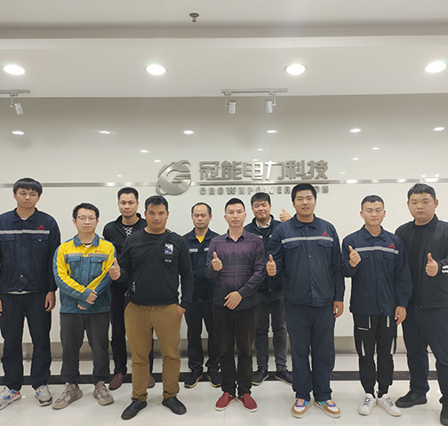 建設(shè)涂覆機(jī)技能人才隊(duì)伍，冠能培訓(xùn)班持續(xù)進(jìn)行中